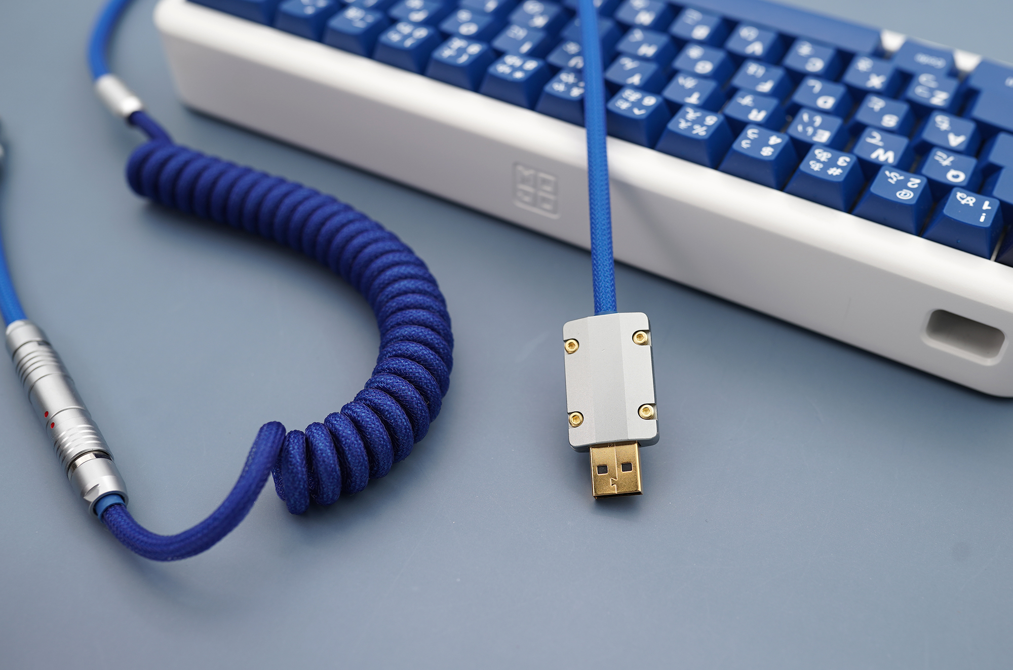 GeekCable Handmade Customized Mechanical Keyboard Data Cable For GMK Theme SP Keycap Line Vanguard Colorway