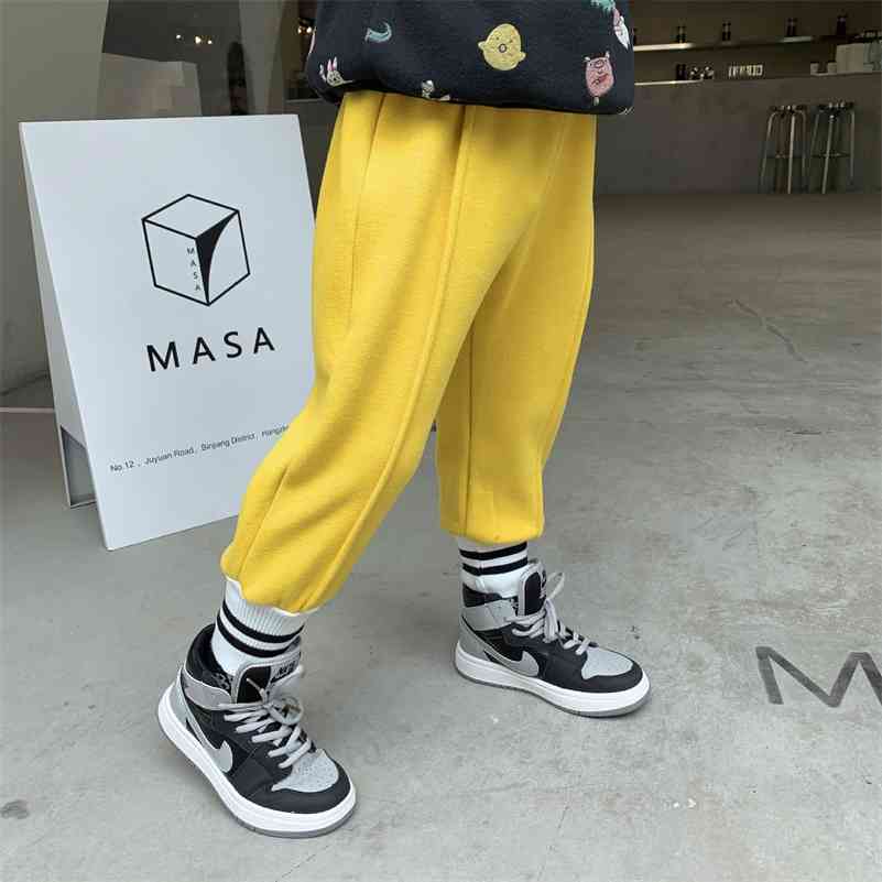 Autumn Winter boys casual patchwork thick sweatpants Gilrs cotton all-match warm lining sports trousers 210708, Black
Autumn Winter boys casual patchwork thick sweatpants Gilrs cotton all-match warm lining sports trousers 210708, Black