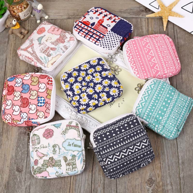 11*11CM Small Wallet Napkin Towel Bags Girls Purses Card Holder Multifunction Portable Sanitary Pad Organizer 1 PCS
