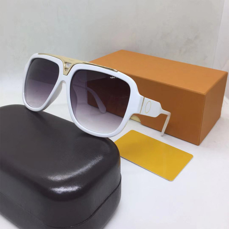 trend classic Populars sunglasses For Women and men Retro Vintage shiny gold Summer unisex White Style UV400 Eyewear come With box sun glasses
trend classic Populars sunglasses For Women and men Retro Vintage shiny gold Summer unisex White Style UV400 Eyewear come With box sun glasses