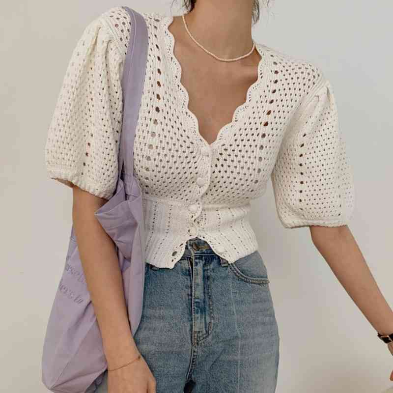 Gentle White V Neck Puff Sleeve Hook Flower Hollow Out Knitted Top Loose Temperament Single Breasted Short Cardigan 210429