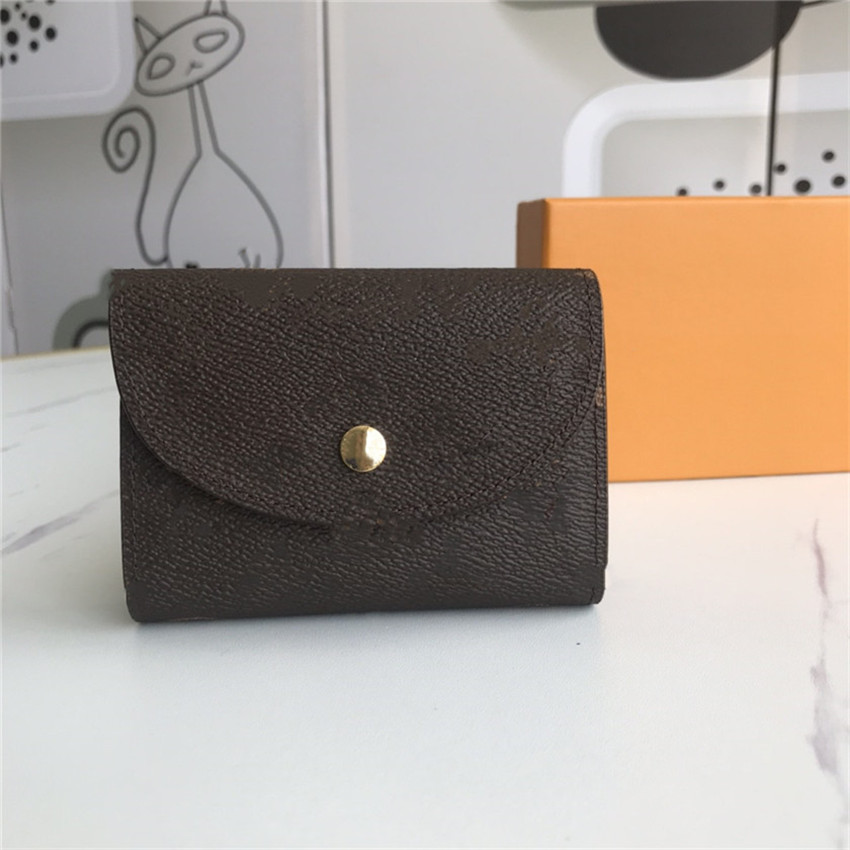 Women Luxurys Designers Bags 2021 colorful leather lining Purses Ladies Flap Purse ClutchTotes Dust Wallets bag With Box 12*9*2cm Convenient, Brown
Women Luxurys Designers Bags 2021 colorful leather lining Purses Ladies Flap Purse ClutchTotes Dust Wallets bag With Box 12*9*2cm Convenient, Brown