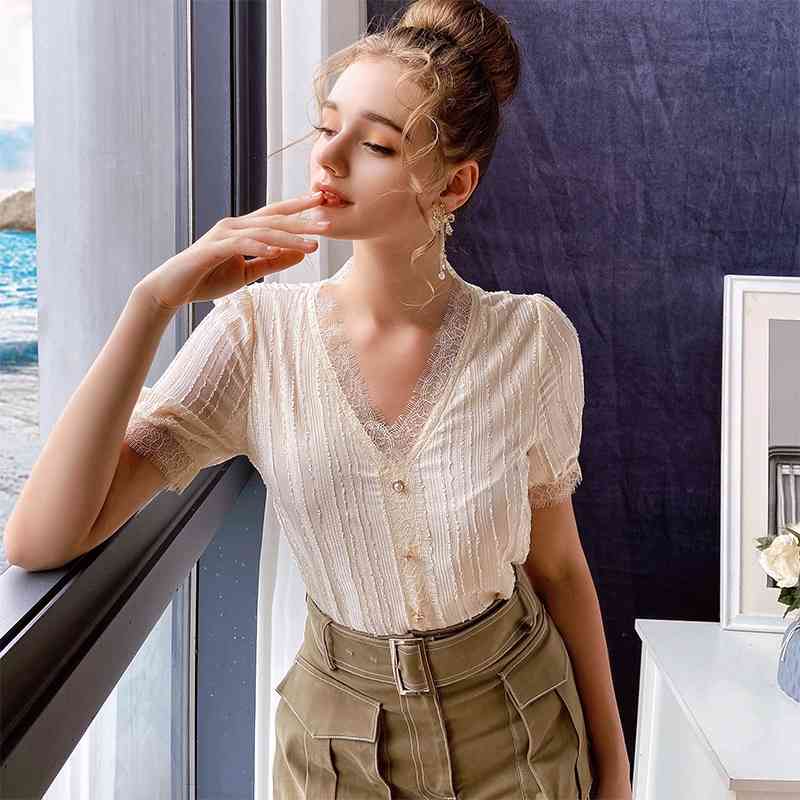 Dabuwawa Exclusive Casual Lace V-Neck Blouse Spring Summer Short Sleeve Ruffled Elegant Women's Shirt Tops Fashion DO1BCF002 210520