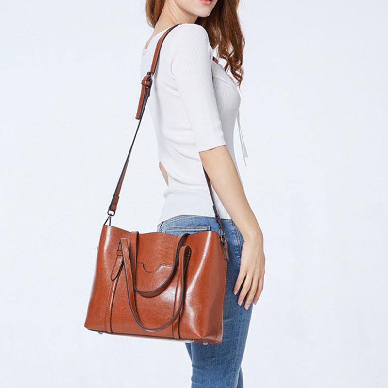 Duffel Bags Big Bag Style Simple Women's Korean Version Baitie Single Shoulder Slant Lady's Large Capacity Handbag, Brown
Duffel Bags Big Bag Style Simple Women's Korean Version Baitie Single Shoulder Slant Lady's Large Capacity Handbag, Brown