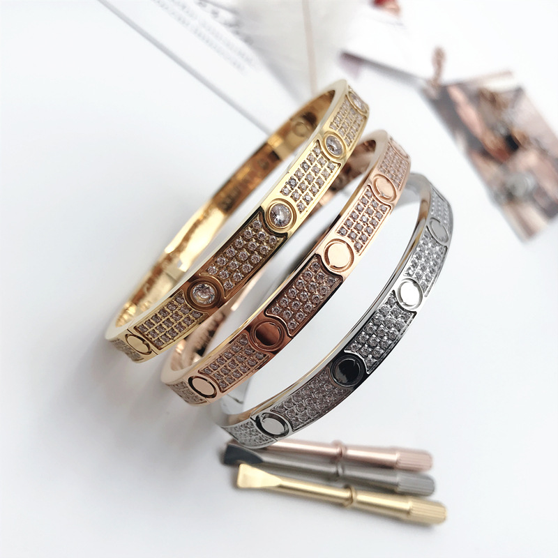 Luxury Full Diamond Stainless Steel Bracelet Fashion Womens Mens designer Love iced out Bracelets Cuff Bangles Screwdriver Jewelry, Black
Luxury Full Diamond Stainless Steel Bracelet Fashion Womens Mens designer Love iced out Bracelets Cuff Bangles Screwdriver Jewelry, Black