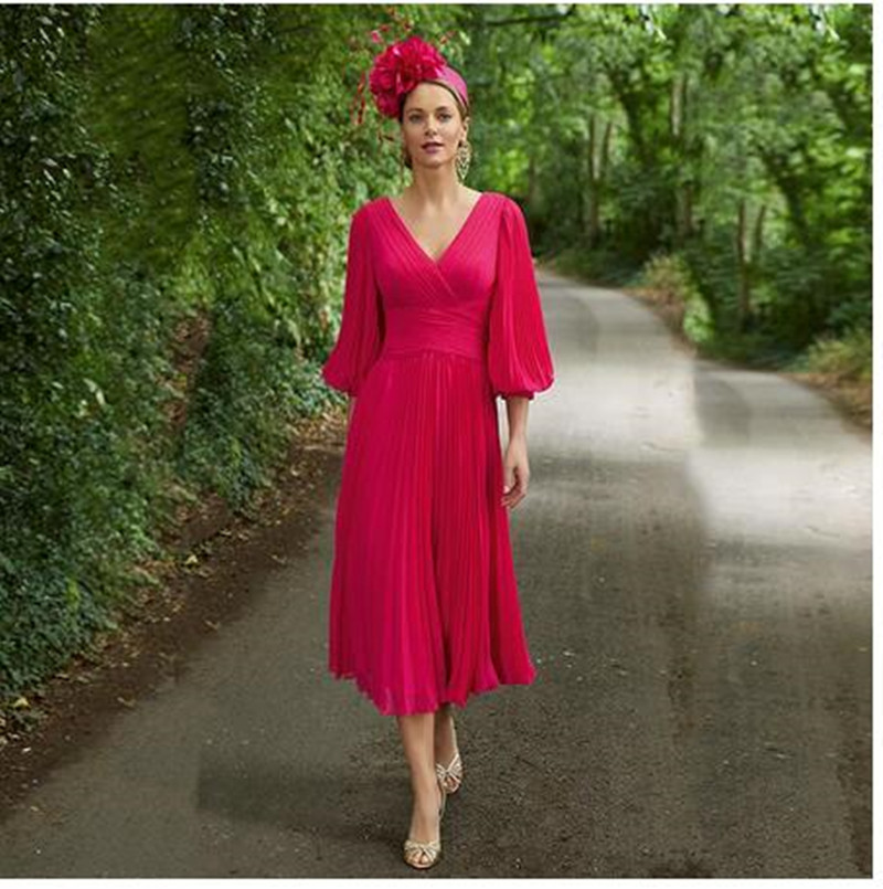 New Charming Simple Fuchsia Chiffon Mother of the Bride Dresses with 3/4 Sleeves V Neckline Wedding Guest Gowns Tea Length 2022