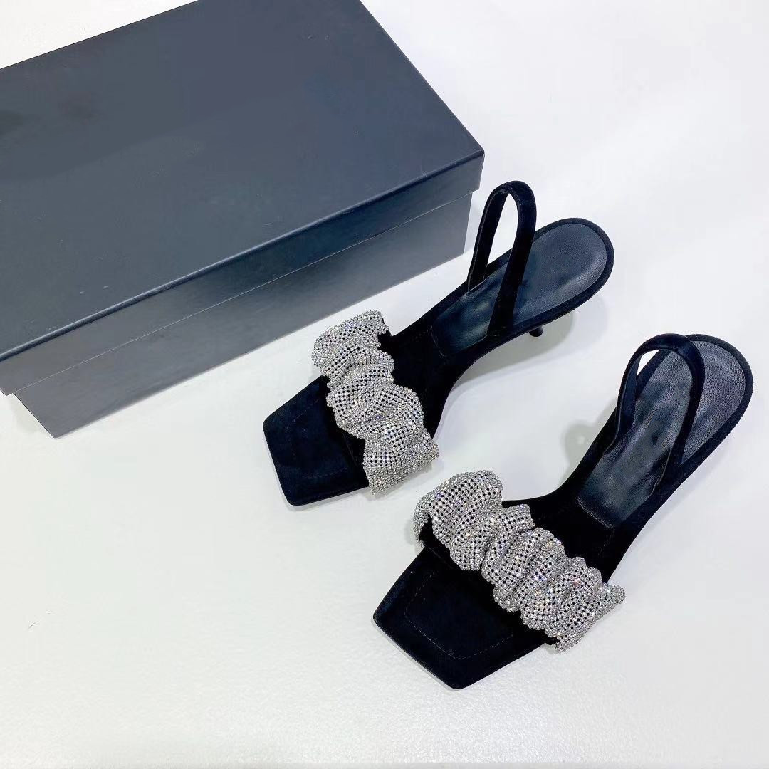 2021 fashion joker high-heeled slippers copper mesh rhinestone metal flowers with generous queen exclusive 35-40 yards, Black
2021 fashion joker high-heeled slippers copper mesh rhinestone metal flowers with generous queen exclusive 35-40 yards, Black