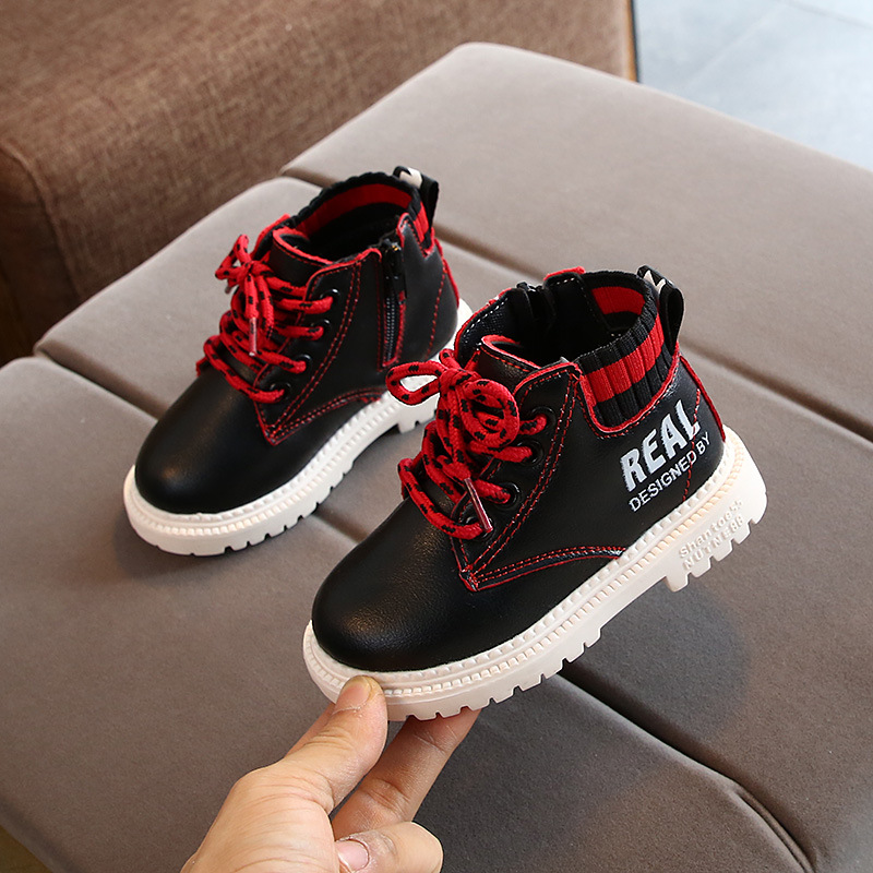 Size 21-30 Baby Casual Light Toddler Boot Boys Anti-slip Leather Martin Boots for Children Girls Wear-resistant Waterproof Shoe, Black
Size 21-30 Baby Casual Light Toddler Boot Boys Anti-slip Leather Martin Boots for Children Girls Wear-resistant Waterproof Shoe, Black