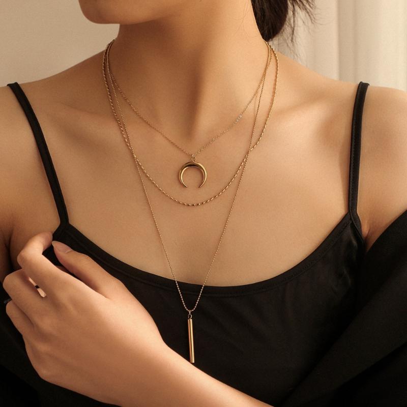 Chains Stylish And Simple Stainless Steel Three-layer Moon One Word Long Rod Pendant Titanium Trendy Necklace Sexy Clavicle Chain
Chains Stylish And Simple Stainless Steel Three-layer Moon One Word Long Rod Pendant Titanium Trendy Necklace Sexy Clavicle Chain