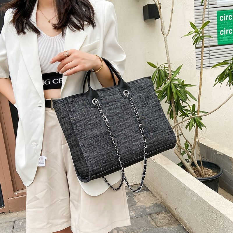 2021 Fashion flowers designer wallets Men Women leather bags High Quality Classic Letters Key coin Purse Original Box Plaid card holder, Red;black
2021 Fashion flowers designer wallets Men Women leather bags High Quality Classic Letters Key coin Purse Original Box Plaid card holder, Red;black