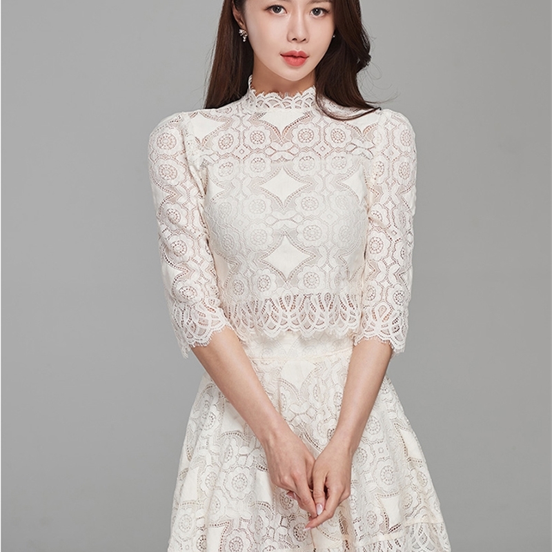 Fashion Two Piece Skirt Suit Women Elegant White Lace Short Top +High Waist Temperament Hollow Out Clothes Sets 210520