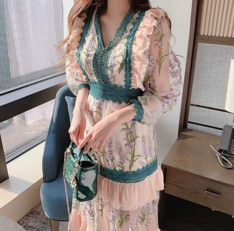 Spring Women Party Dress Elegant Sweet Floral Embroidery Lace Patchwork Mesh Ruffles V Neck Casual Maxi Vestidos 210526, Photo color
Spring Women Party Dress Elegant Sweet Floral Embroidery Lace Patchwork Mesh Ruffles V Neck Casual Maxi Vestidos 210526, Photo color