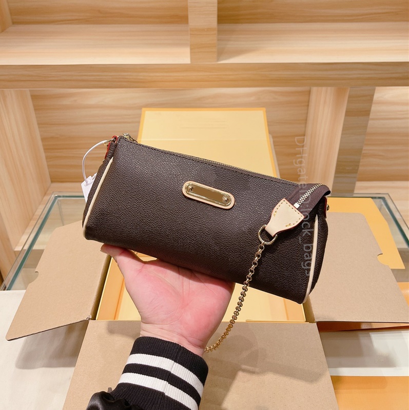 2021 SS lady bag Luxury Famous Designer Women fashion Handbags Cylindrical-bag large capacity Shopping all-match Ladies fashionable Cross Body Bags shoulder-bag, Color w
2021 SS lady bag Luxury Famous Designer Women fashion Handbags Cylindrical-bag large capacity Shopping all-match Ladies fashionable Cross Body Bags shoulder-bag, Color w