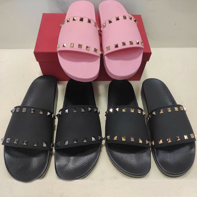 Men Beach rivet black Cartoon slippers fashion summer sexy Outdoor Flat lady Sandals Leather designer Hotel Metal women shoes size 35-42-44 us4-10-us11 With box, Extra shoebox
Men Beach rivet black Cartoon slippers fashion summer sexy Outdoor Flat lady Sandals Leather designer Hotel Metal women shoes size 35-42-44 us4-10-us11 With box, Extra shoebox