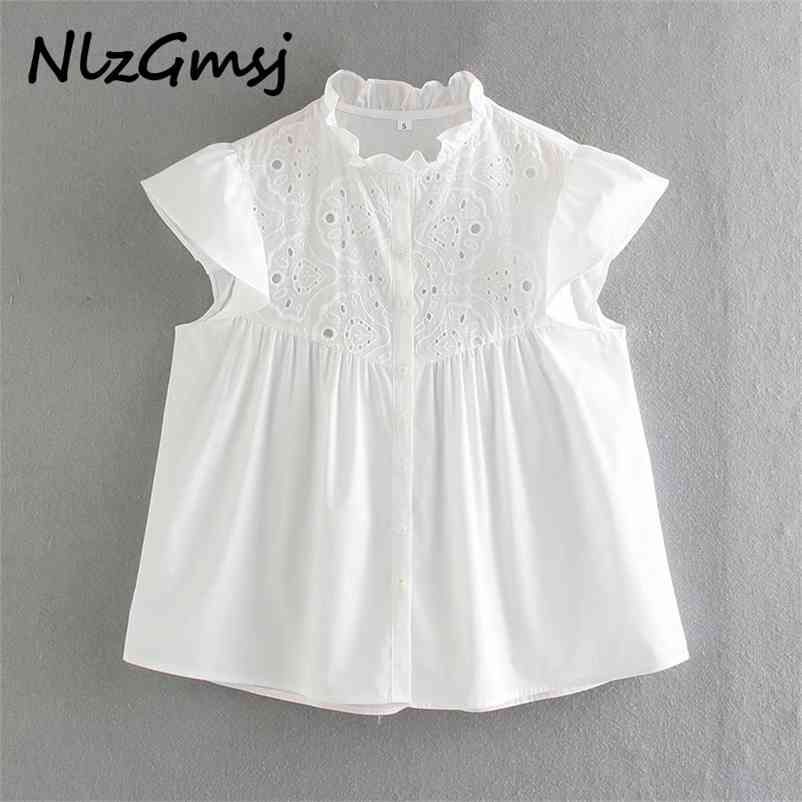 Blouse Women Fashion Embroidered Poplin Blouses Vintage O Neck Sleeveless Female Shirts Blusas Chic Tops 210628, As picture
Blouse Women Fashion Embroidered Poplin Blouses Vintage O Neck Sleeveless Female Shirts Blusas Chic Tops 210628, As picture