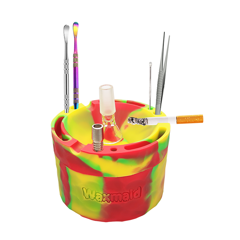 Waxmaid 4.3 inches Pyramid Silicone multiple round Ashtrays comes with a nice gift box ship from US local warehoue
Waxmaid 4.3 inches Pyramid Silicone multiple round Ashtrays comes with a nice gift box ship from US local warehoue