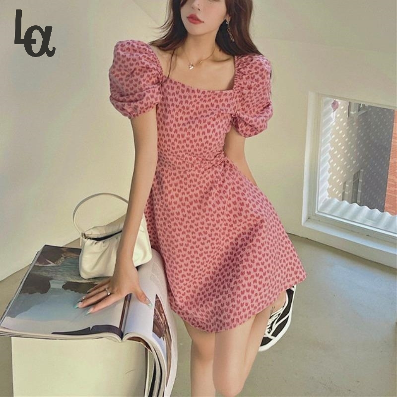 Summer Pink Boho Dresses Women Elegant High Waist Sweet French Retro Casual Party Club Short Sleeve Dress 210519
Summer Pink Boho Dresses Women Elegant High Waist Sweet French Retro Casual Party Club Short Sleeve Dress 210519