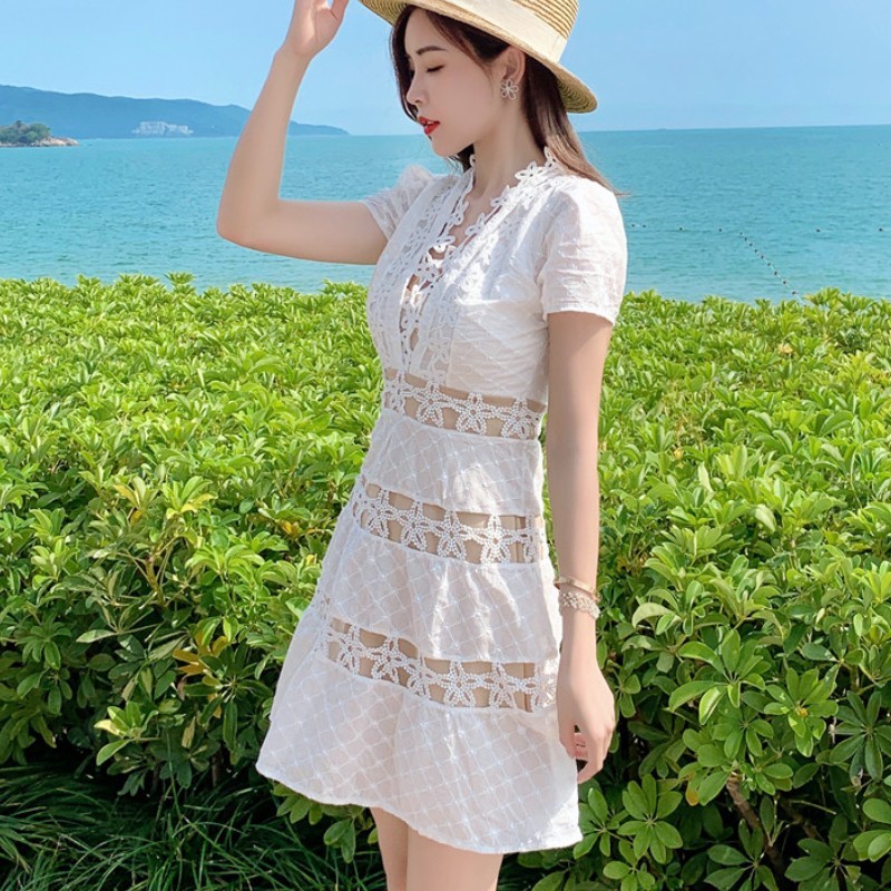 Vintage White Flower Lace Mini Dress Summer Women Sexy V-Neck Short Sleeve Slim Waist Mini Dress Vestidos 210518