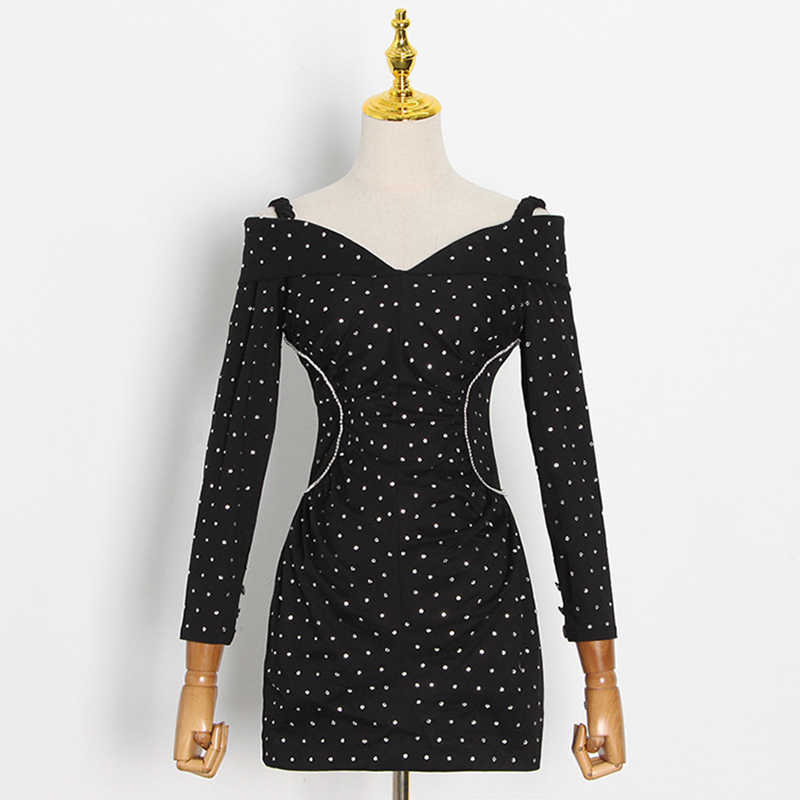 HIGH STREET Fashion Spring Runway Dress Women's Sexy V-Neck Long-Sleeved Diamond-Encrusted Short Velvet 210526, Blue
HIGH STREET Fashion Spring Runway Dress Women's Sexy V-Neck Long-Sleeved Diamond-Encrusted Short Velvet 210526, Blue