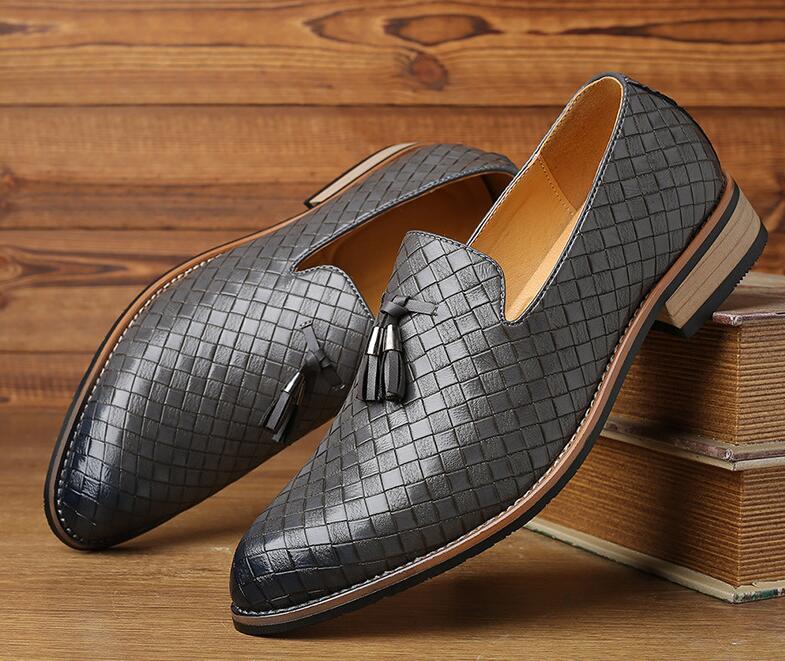 Fashion Men Pointed Weaving Tassel Style Oxford Shoes For Man Male Wedding Dress Homecoming Zapatillas Hombre, Black
Fashion Men Pointed Weaving Tassel Style Oxford Shoes For Man Male Wedding Dress Homecoming Zapatillas Hombre, Black