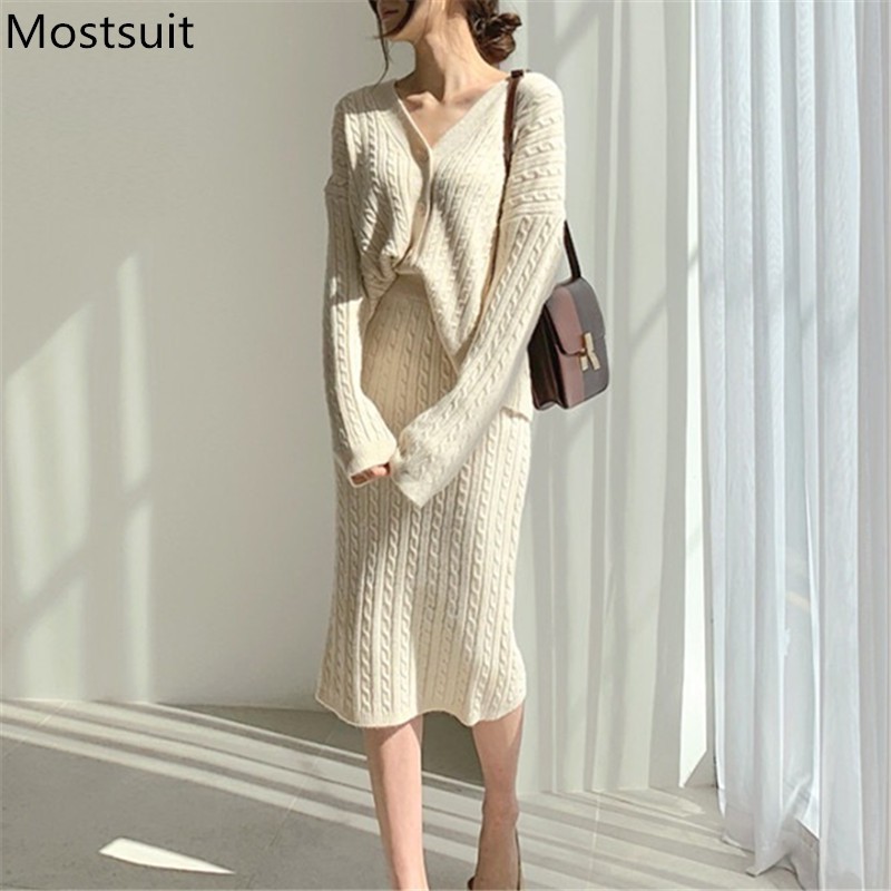 Korean Twisted Knitted Two Piece Skirt Set Women Spring V-neck Cardigan + High Waist Pencil Elegant Female Outfits 210518, Blue
Korean Twisted Knitted Two Piece Skirt Set Women Spring V-neck Cardigan + High Waist Pencil Elegant Female Outfits 210518, Blue
