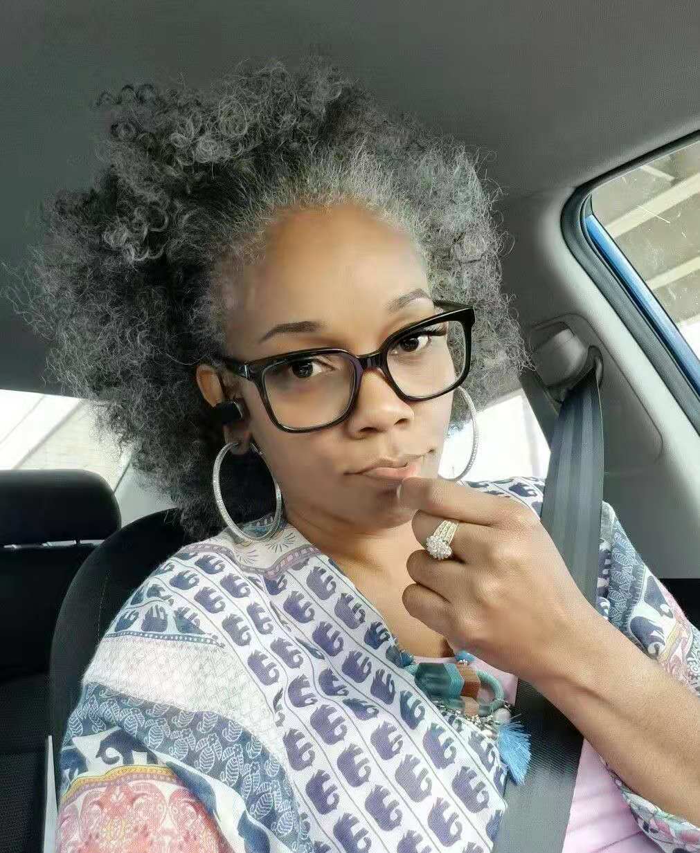 Afro Puff Drawstring Ponytail For Black Women , High Short Grey Bun Natural Hair , Kinky Curly Pony tail Hairpieces With Clip In Color Smoky Gray
Afro Puff Drawstring Ponytail For Black Women , High Short Grey Bun Natural Hair , Kinky Curly Pony tail Hairpieces With Clip In Color Smoky Gray