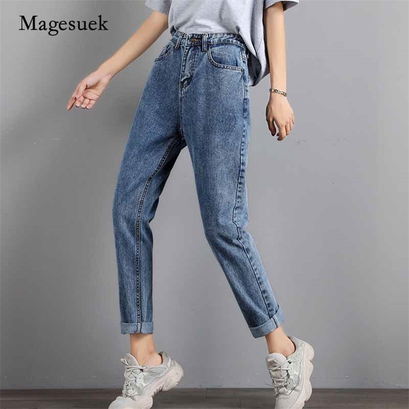 Autumn High Waist Loose Straight Ladies Jeans Denim Trousers Women Vintage Blue Pantalon Femme 10795 210518
Autumn High Waist Loose Straight Ladies Jeans Denim Trousers Women Vintage Blue Pantalon Femme 10795 210518
