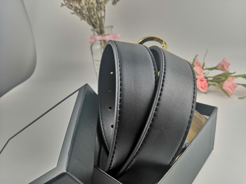 2021 fashion gold and silver buckle genuine leather belt designer women's high quality 3.5cm width box, Black;brown
2021 fashion gold and silver buckle genuine leather belt designer women's high quality 3.5cm width box, Black;brown