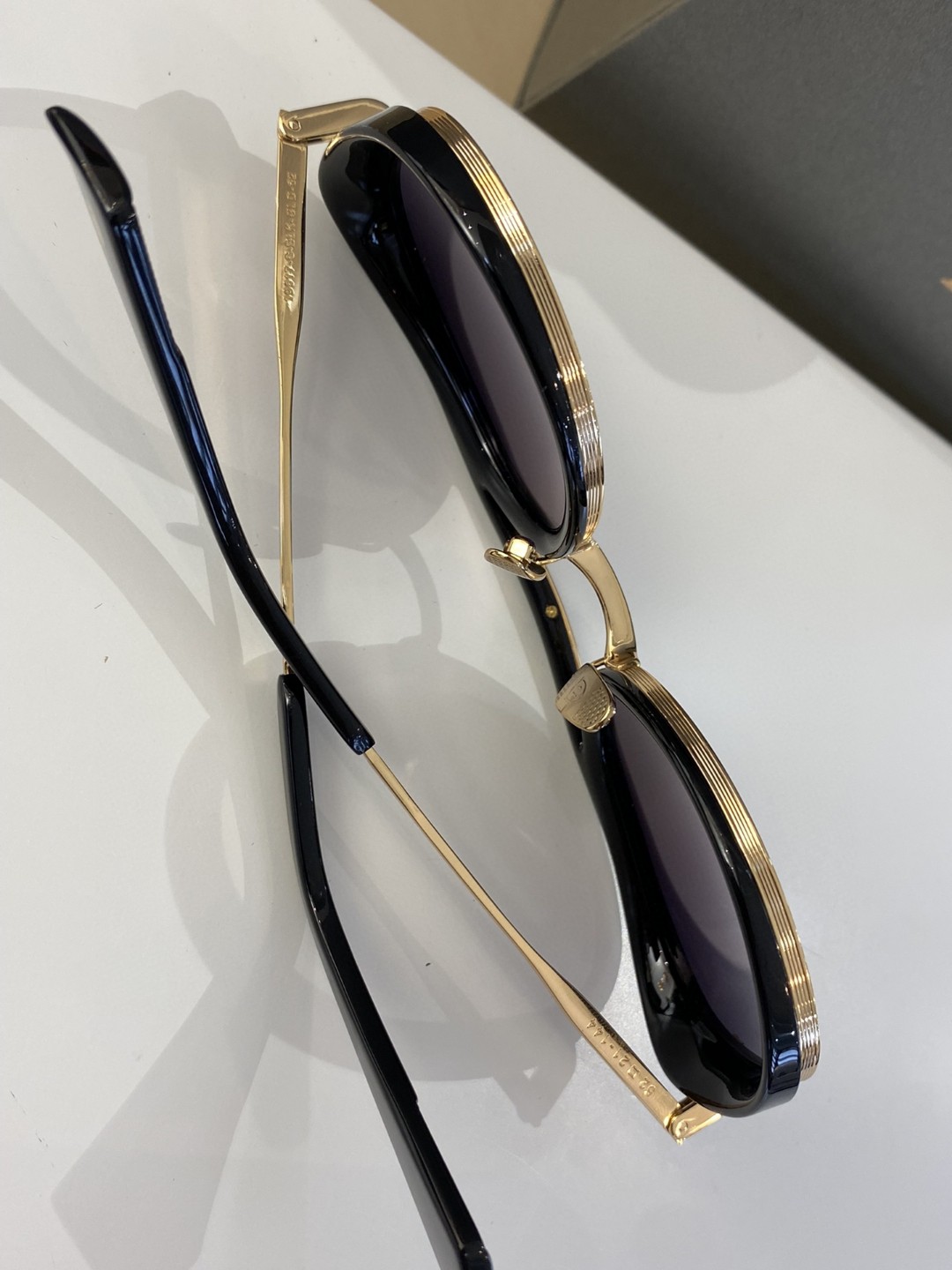 A DITA SPACECRAFT Top Original high quality Designer Sunglasses for mens famous fashionable retro luxury brand eyeglass Fashion design women Q7DC 0HSU
A DITA SPACECRAFT Top Original high quality Designer Sunglasses for mens famous fashionable retro luxury brand eyeglass Fashion design women Q7DC 0HSU