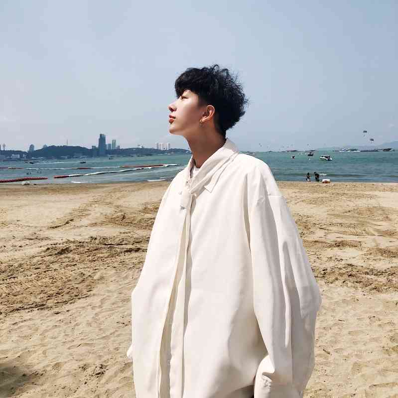 Summer Men's Loose Seven Minutes Short Sleeve Shirt White/grey/yellow Color Clothes Fashion Tie Decoration Shirts M-5XL 210410