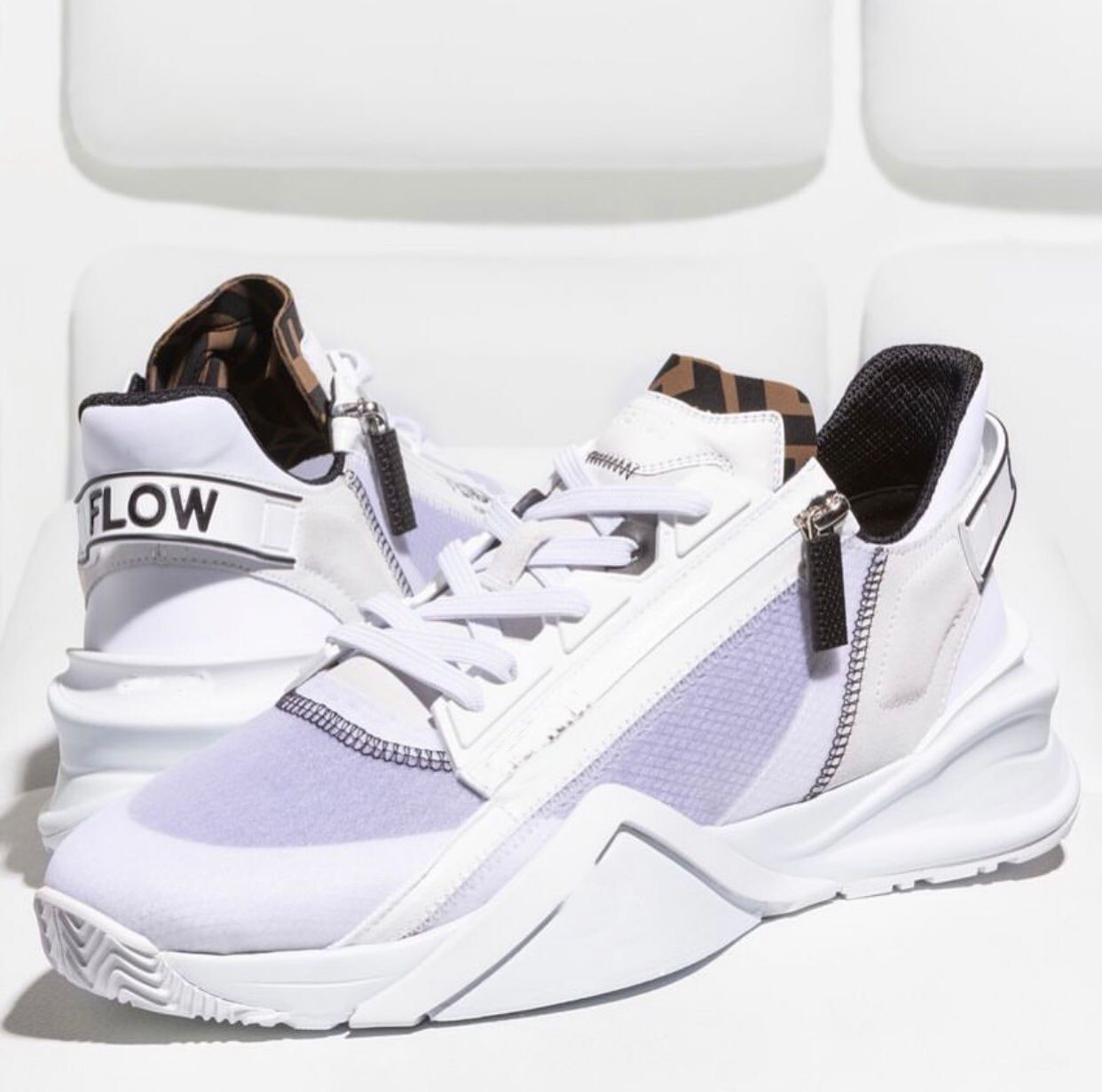 Men FLOW Perfect Sneakers Shoes Comfort Casual Men's Sports Zipper Rubber Lightweight Skateboard Runner Sole Tech Fabrics Outdoor Trainer Box 
Men FLOW Perfect Sneakers Shoes Comfort Casual Men's Sports Zipper Rubber Lightweight Skateboard Runner Sole Tech Fabrics Outdoor Trainer Box