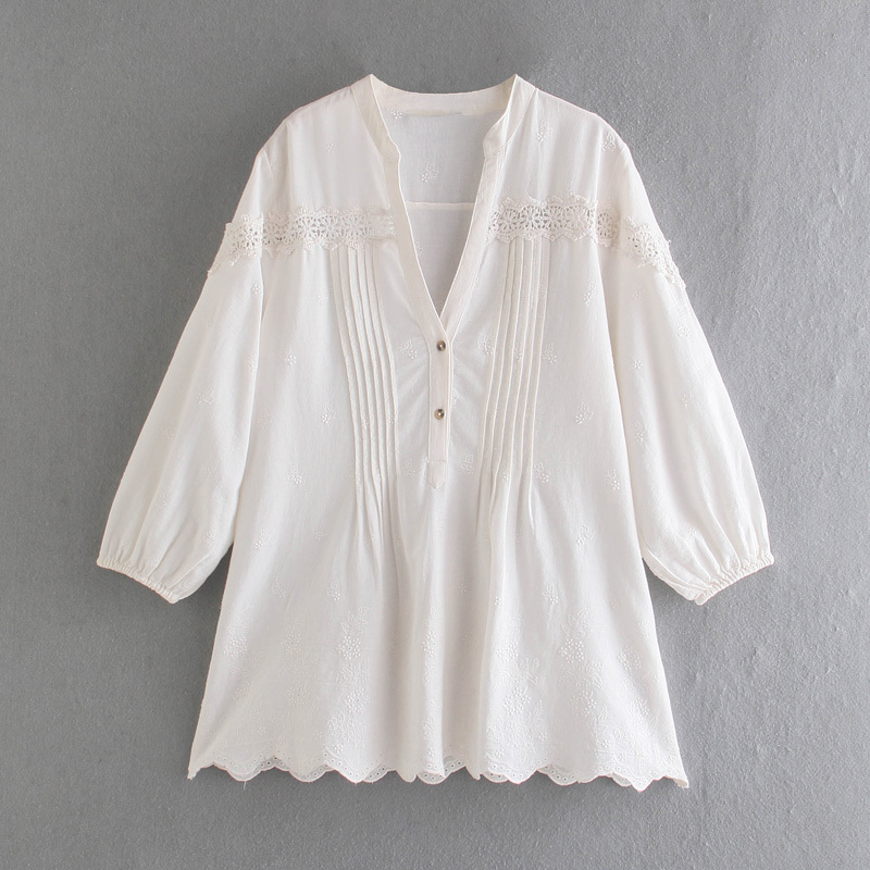 Vintage Solid Single Breasted V-Neck Blouse Za Retro Long Sleeve Hollow Out Summer Lantern Sleeve White Shirt For Female 210521
Vintage Solid Single Breasted V-Neck Blouse Za Retro Long Sleeve Hollow Out Summer Lantern Sleeve White Shirt For Female 210521