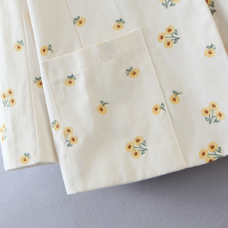 Boyfriend White Embroidery Smaller Flower Blazer Vintage Women Notched Long sleeve Loose Suit Back Slit Casual Coat Outwear 210429