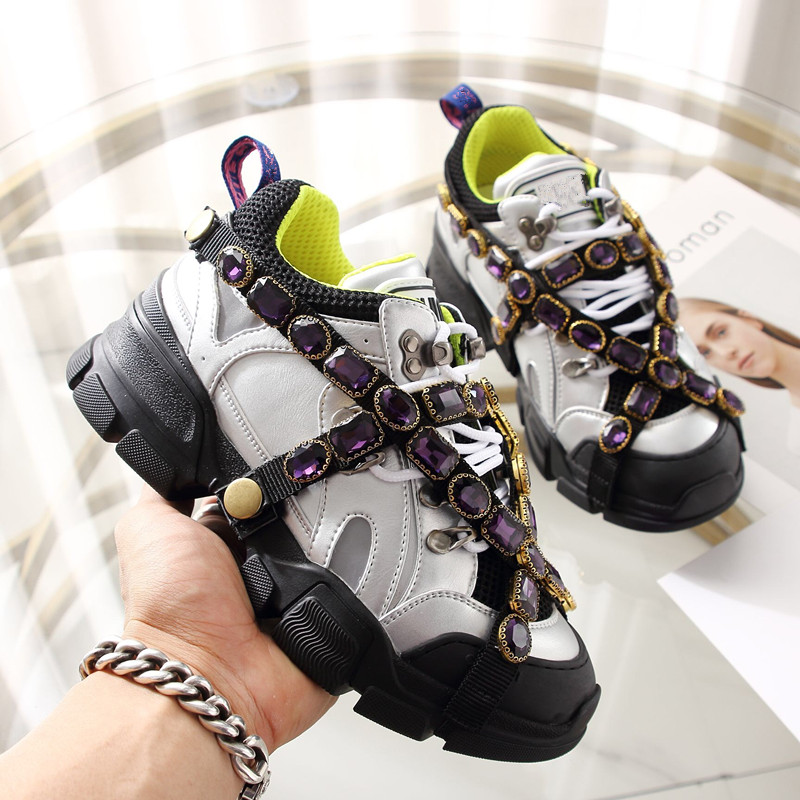 designer lady Flat Casual shoes leather lace-up sneaker Letters luxury woman shoes 100% cowhide fashion platform men shoes Large size 42-45 02, 03
designer lady Flat Casual shoes leather lace-up sneaker Letters luxury woman shoes 100% cowhide fashion platform men shoes Large size 42-45 02, 03