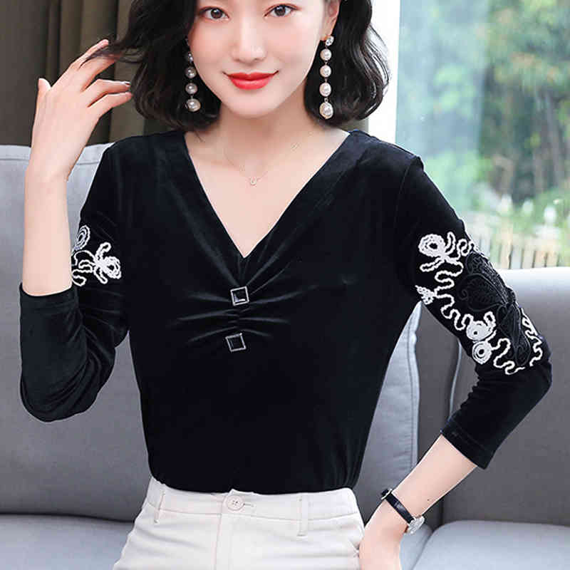 Womens clothing Black Korean V-neck Printed velvet Velour Long Sleeve Embroidery Blusas Top Women Blouse Shirts 827A 210420