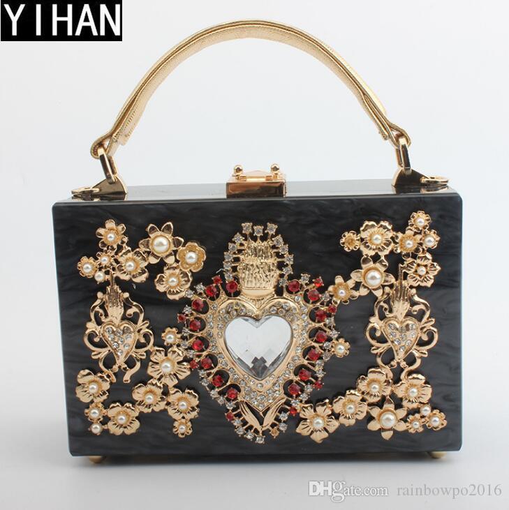 Factory wholesale women bag high-quality acrylic diamond handbag fashion love hollow shoulder handbags wild wedding dress evening bags, White(boutique box)
Factory wholesale women bag high-quality acrylic diamond handbag fashion love hollow shoulder handbags wild wedding dress evening bags, White(boutique box)