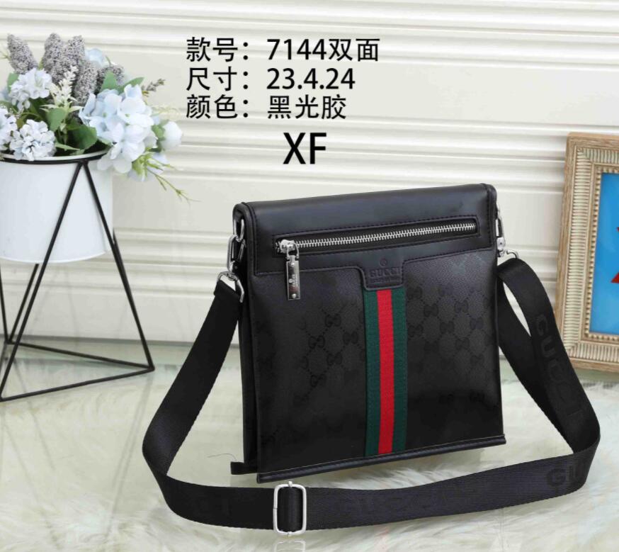 GGLVLOUIS
VITTONYSL
VUTTON Bags Man BRIEFCASE Leather Crossbody Bag Totes Messenger Bags Wallet Hand Bag, Red;black
GGLVLOUIS
VITTONYSL
VUTTON Bags Man BRIEFCASE Leather Crossbody Bag Totes Messenger Bags Wallet Hand Bag, Red;black