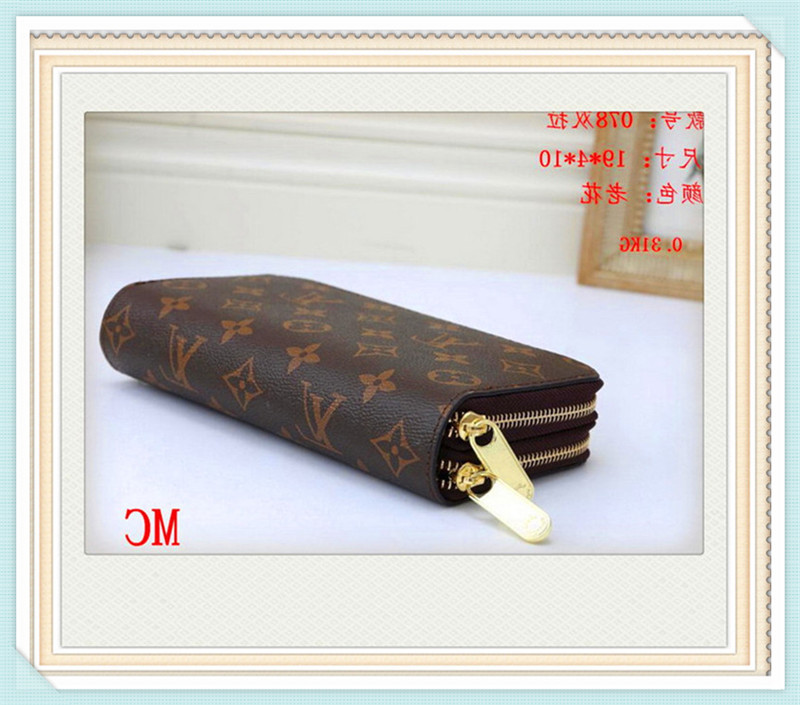 8 LV LOUIS MONTAIGNE BB Handbags Leather Women Shoulder Bags VUTTON Messenger Crossbody Bag VITTON Purse Fashion Designer Handbag To, Red;black
8 LV LOUIS MONTAIGNE BB Handbags Leather Women Shoulder Bags VUTTON Messenger Crossbody Bag VITTON Purse Fashion Designer Handbag To, Red;black