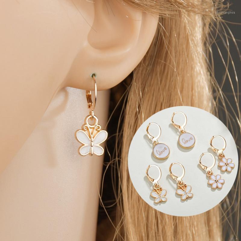 Korean Cute Vintage Flower Round Butterfly Drop Earrings For Women Fashion Jewelry High-quality White Accessories Dangle & Chandelier, Silver
Korean Cute Vintage Flower Round Butterfly Drop Earrings For Women Fashion Jewelry High-quality White Accessories Dangle & Chandelier, Silver