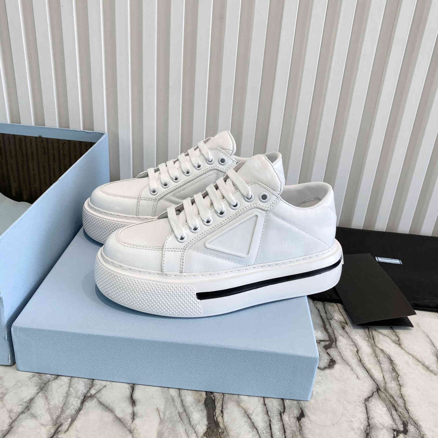 top quality Casual Shoes 2023 New Recycled Nylon and Glossy Leather Fashionable Comfortable Breathable Size 35-40 with Box Poker star, Photo color2
top quality Casual Shoes 2023 New Recycled Nylon and Glossy Leather Fashionable Comfortable Breathable Size 35-40 with Box Poker star, Photo color2