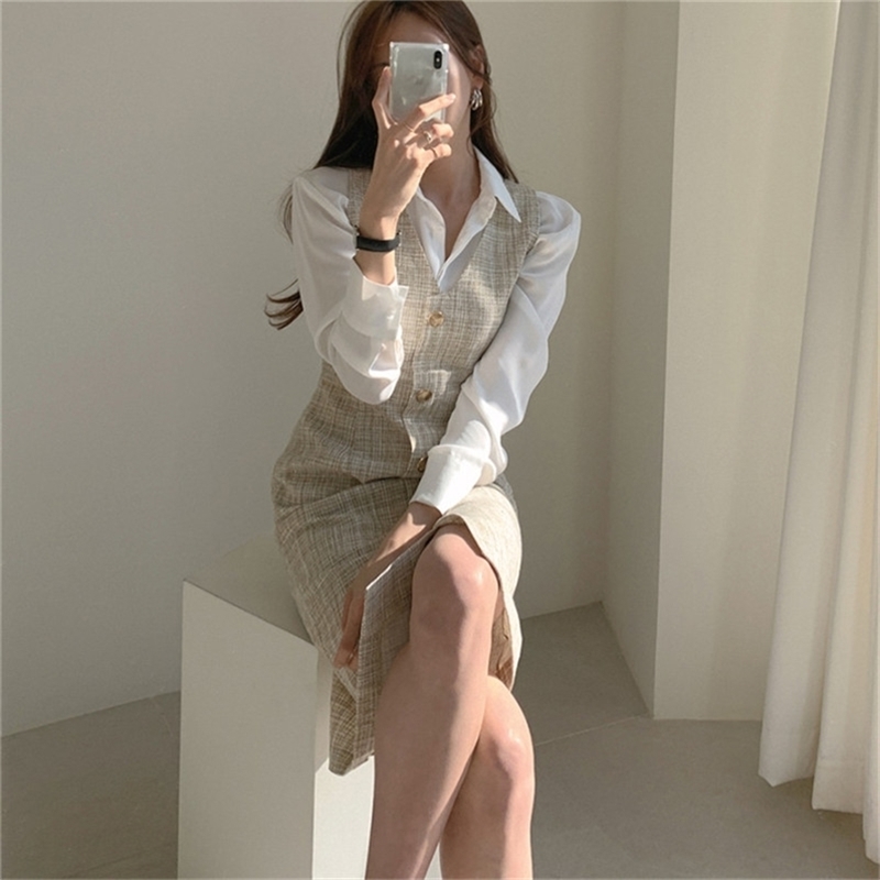 High Quality Women Two Piece Outfits Sexy Ruffles Shirts Long Sleeve Blouse Single Breasted Slim Sleeveless Vest Dress Set 210603, Picture color
High Quality Women Two Piece Outfits Sexy Ruffles Shirts Long Sleeve Blouse Single Breasted Slim Sleeveless Vest Dress Set 210603, Picture color