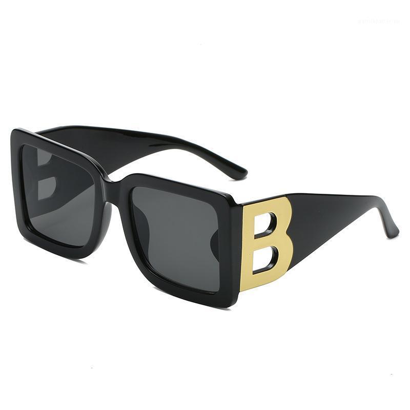 Summer Square Sunglasses Woman Oversized Black Style Shades For Women Big Frame Fashion Female UV400 Glasses
Summer Square Sunglasses Woman Oversized Black Style Shades For Women Big Frame Fashion Female UV400 Glasses
