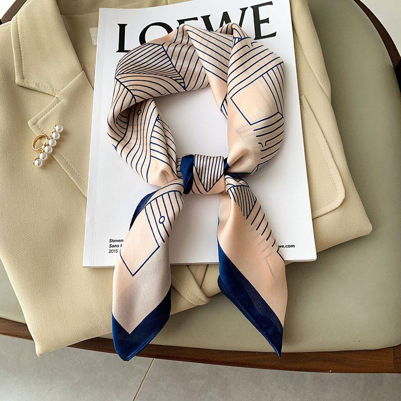 Scarves 2022 Silk Scarf Women Large Shawls Floral Print Stoles Square Bandana Kerchief Female Foulard 130*130cm
Scarves 2022 Silk Scarf Women Large Shawls Floral Print Stoles Square Bandana Kerchief Female Foulard 130*130cm