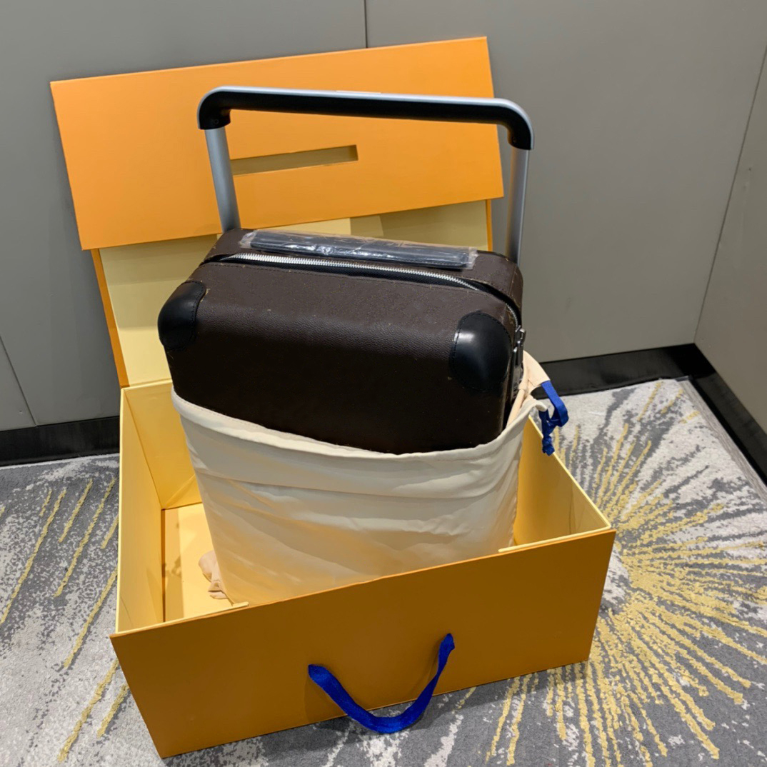 Travel Suitcase Luggage Classic Brand Luxury Designers Fashion Unisex Trunk Bag Flowers Letters Purse Rod Box Spinner Universal Wheel Duffel Bags
Travel Suitcase Luggage Classic Brand Luxury Designers Fashion Unisex Trunk Bag Flowers Letters Purse Rod Box Spinner Universal Wheel Duffel Bags