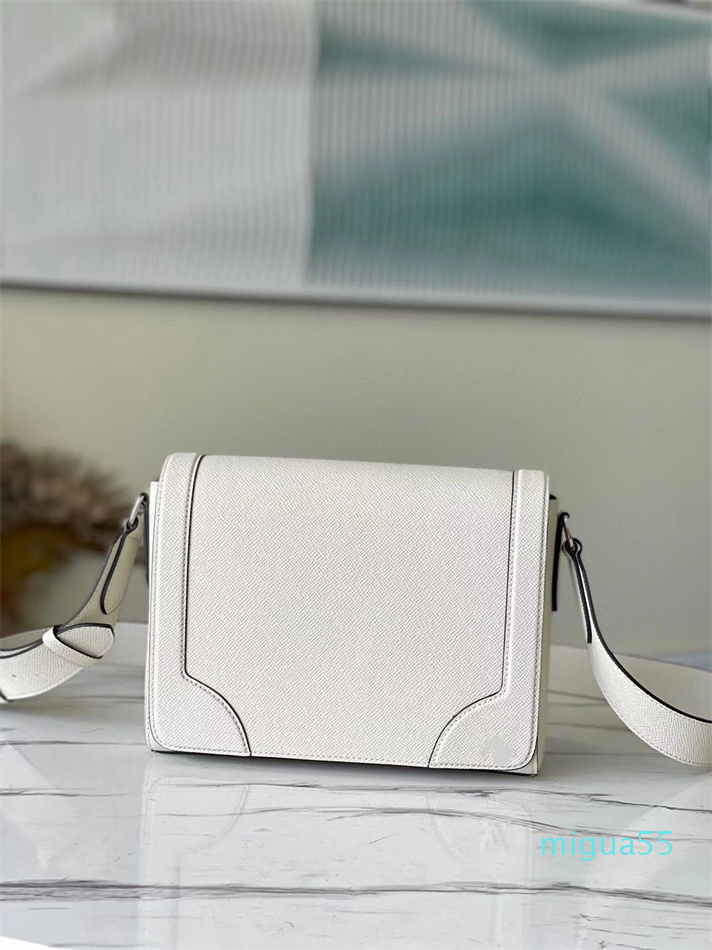 Luxury Designer Shoulder Bag Messenger Fashion Men's Handbag Triple Style Backpack Cross-body Women's leather purse, As shown in the figure
Luxury Designer Shoulder Bag Messenger Fashion Men's Handbag Triple Style Backpack Cross-body Women's leather purse, As shown in the figure