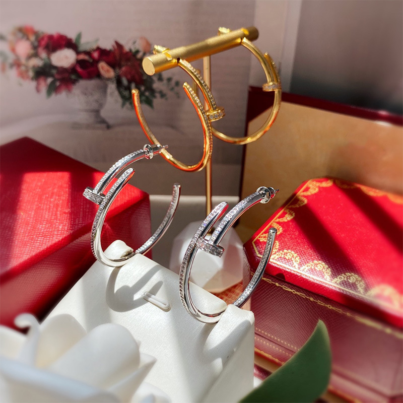 High End C Brand Jewelry Nail Earring 18K Gold Ear Hoop Stud Circle Shining Zircon Eardrop Women Fashion Accessories Ornament 2 Color, Golden;silver
High End C Brand Jewelry Nail Earring 18K Gold Ear Hoop Stud Circle Shining Zircon Eardrop Women Fashion Accessories Ornament 2 Color, Golden;silver