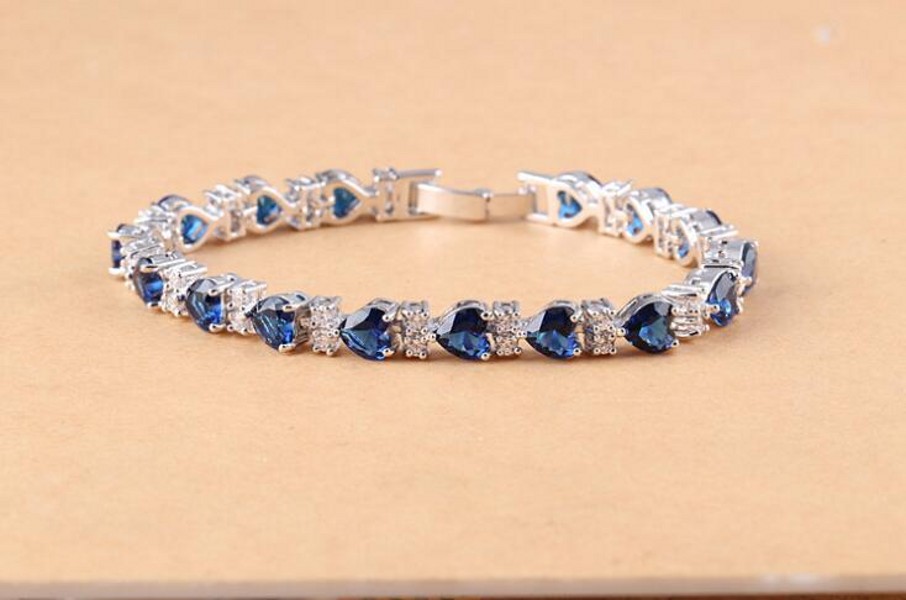 Choucong Brand Unique Luxury Jewelry 18K White Gold Fill Wedding Bracelet Muliti Color 5A Zircon CZ Diamond Gemstones Party Sapphire Heart Women Bangl