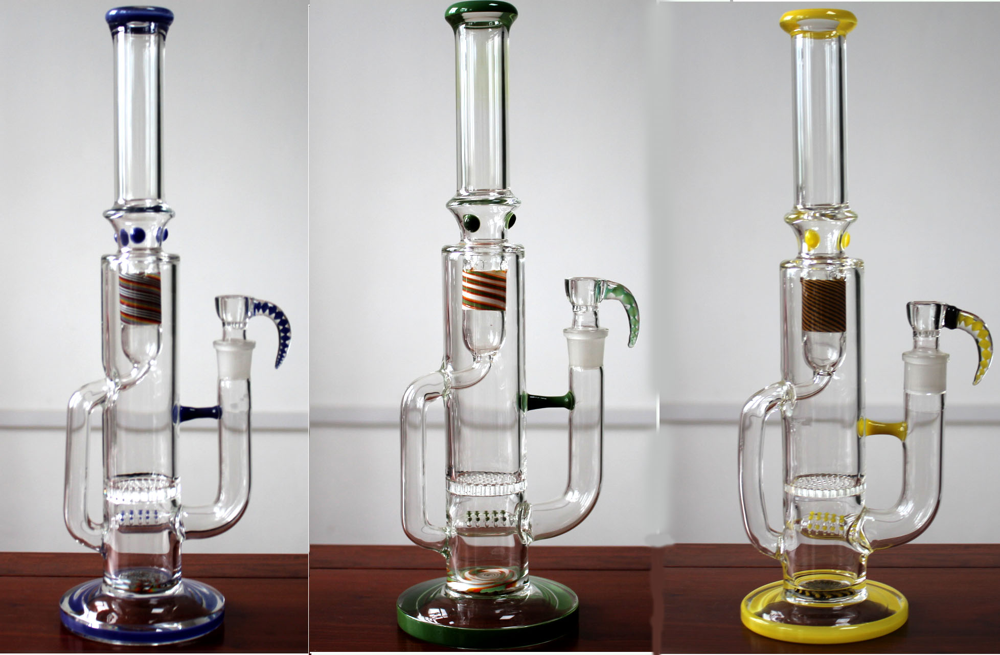 Super Vortex Smoke Glass Bong Dab Rig Tornado Cyclone Recycler Rigs Honeycomb Water Pipe 18MM Joint
Super Vortex Smoke Glass Bong Dab Rig Tornado Cyclone Recycler Rigs Honeycomb Water Pipe 18MM Joint