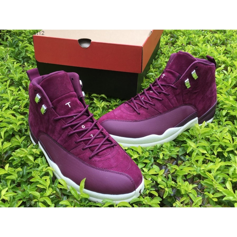 Authentic Jumpman 12 12s Bordeaux Basketball Designer Shoes Luxurys Designers Sneakers size 40--47.5 Ship With Box
Authentic Jumpman 12 12s Bordeaux Basketball Designer Shoes Luxurys Designers Sneakers size 40--47.5 Ship With Box