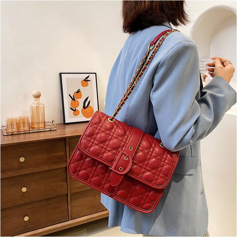 Shoulder Bags Luxury Quilted Lady Handbags Black/Red Designer Brand Chain Shoulder/Crossbody Soft Leather Large Women's Flap
Shoulder Bags Luxury Quilted Lady Handbags Black/Red Designer Brand Chain Shoulder/Crossbody Soft Leather Large Women's Flap